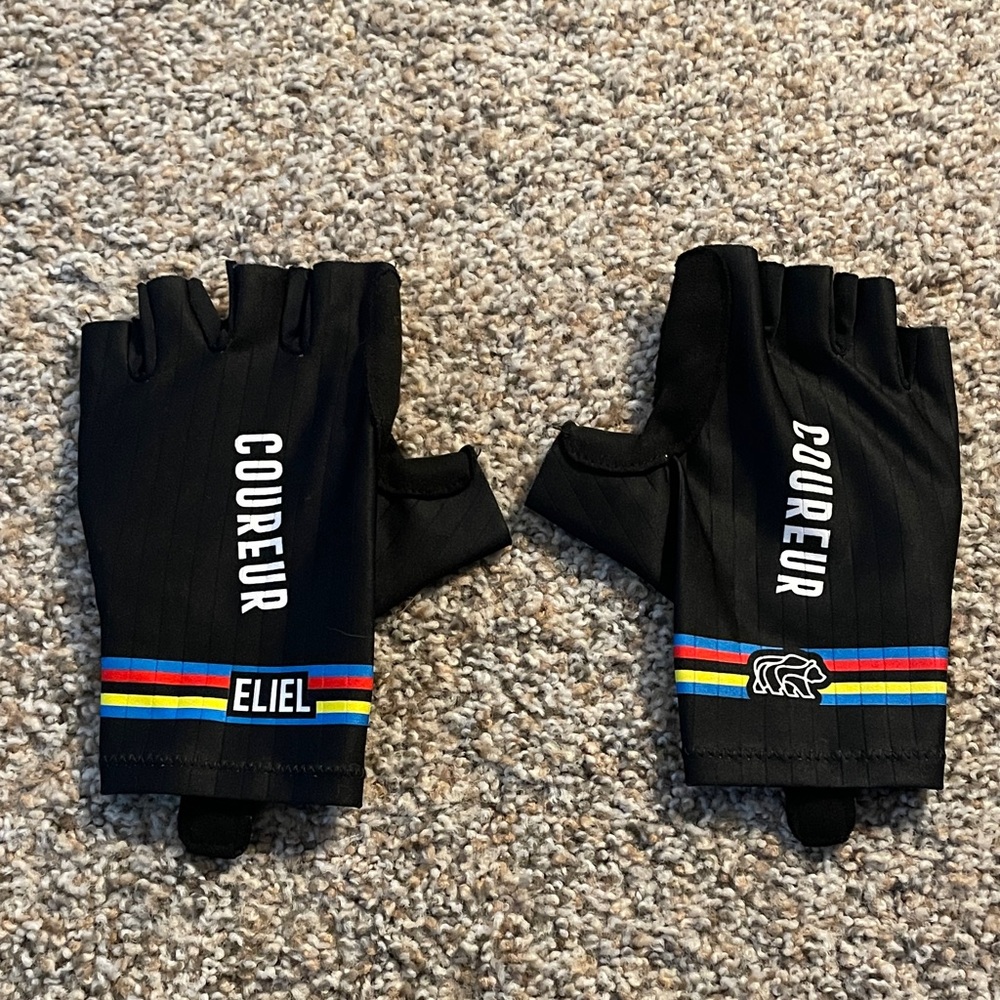 Eliel Black BWR Cycling Gloves - NWOT  - Women’s S